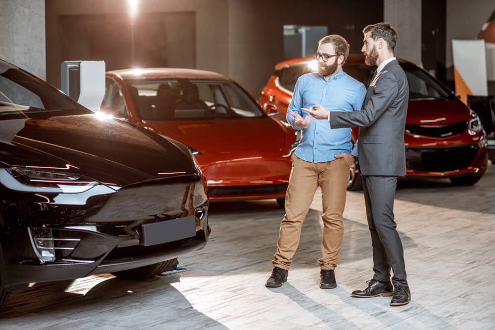 Electric car dealers discount